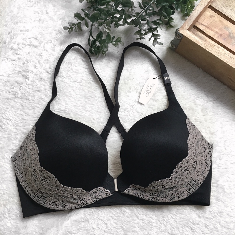 NWT Victoria’s Secret Push-Up Black Bra 34D
